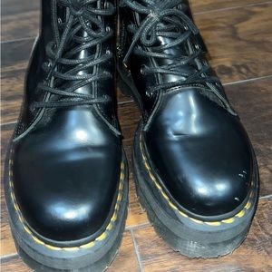 Platform black dr. Martens size 9.